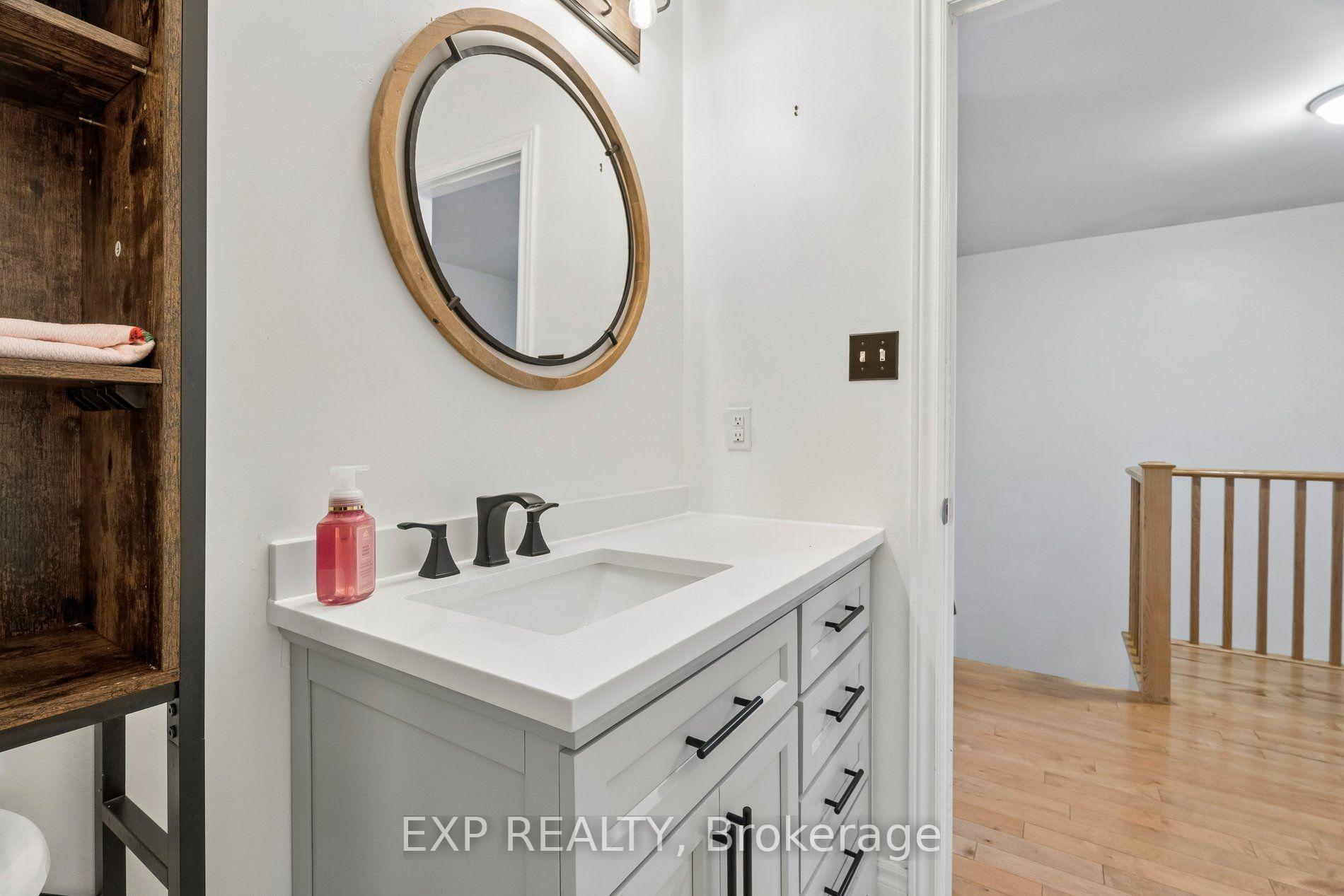 Photo 36 of 27 Pettit Street, Hamilton, Winona — HOMEH