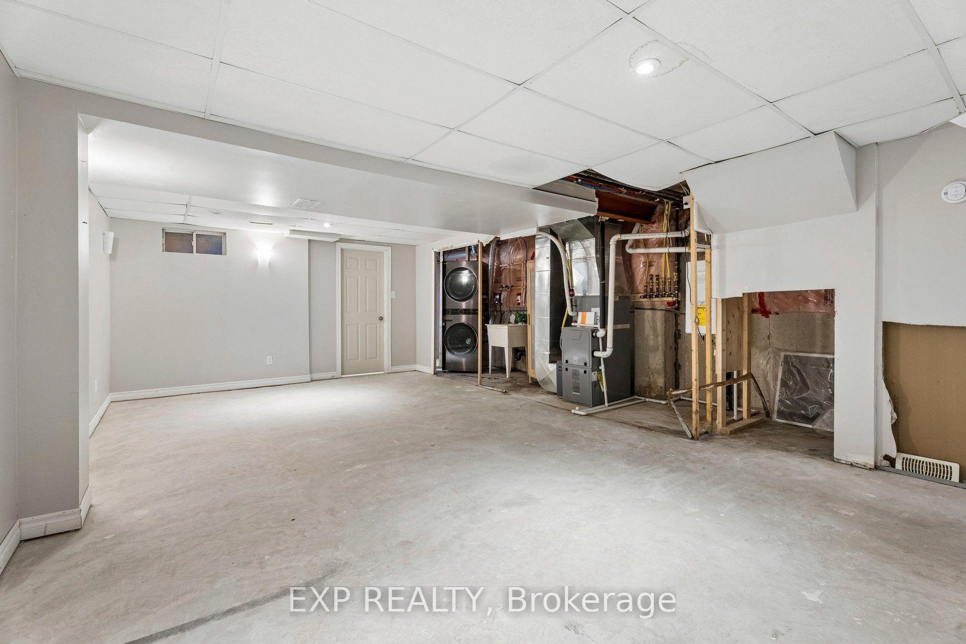 Photo 40 of 27 Pettit Street, Hamilton, Winona — HOMEH