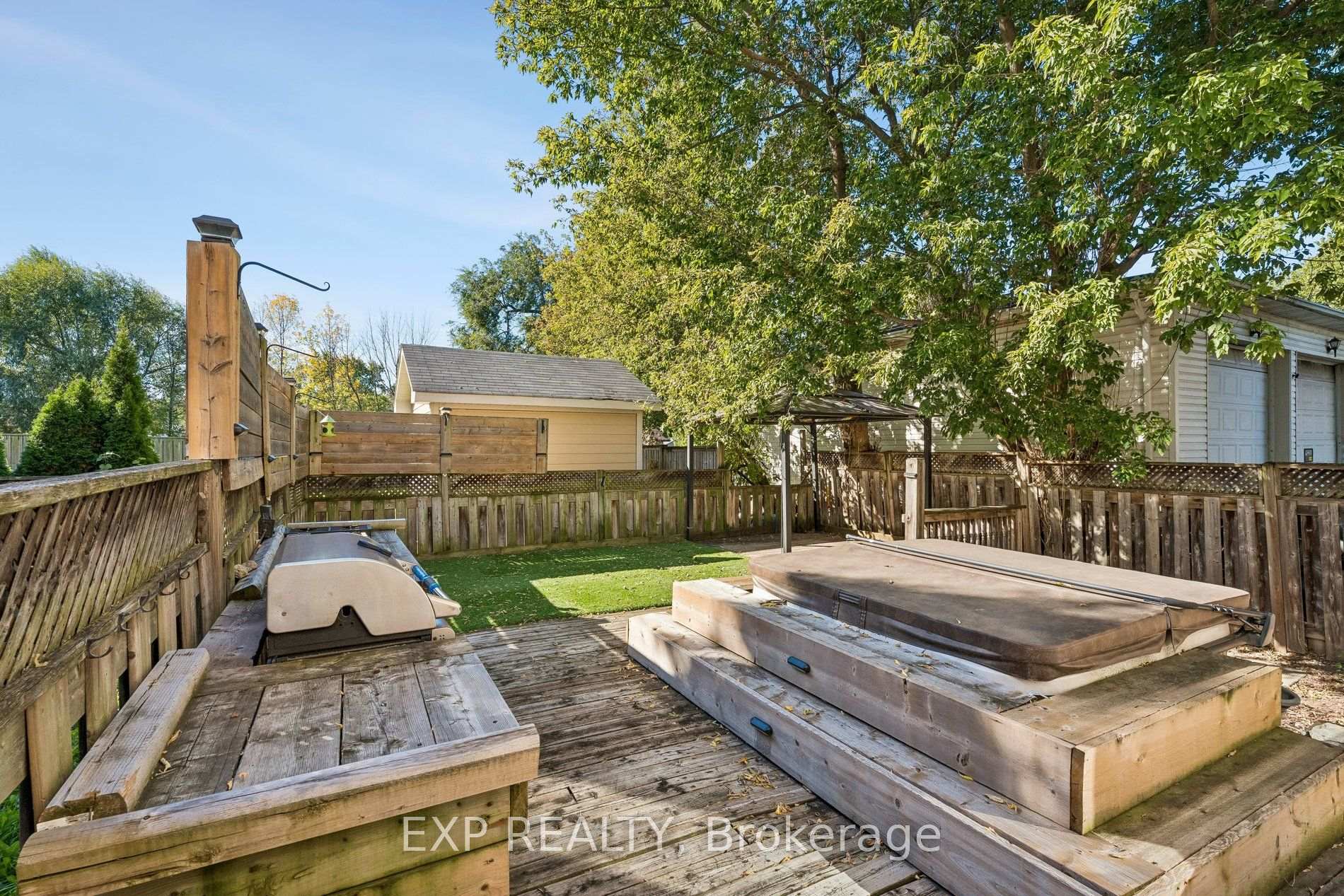 Photo 44 of 27 Pettit Street, Hamilton, Winona — HOMEH