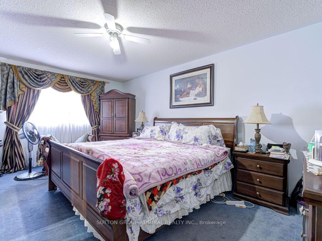 Photo 25 of 31 Irene Crescent, Brampton, Fletcher's Meadow — HOMEH
