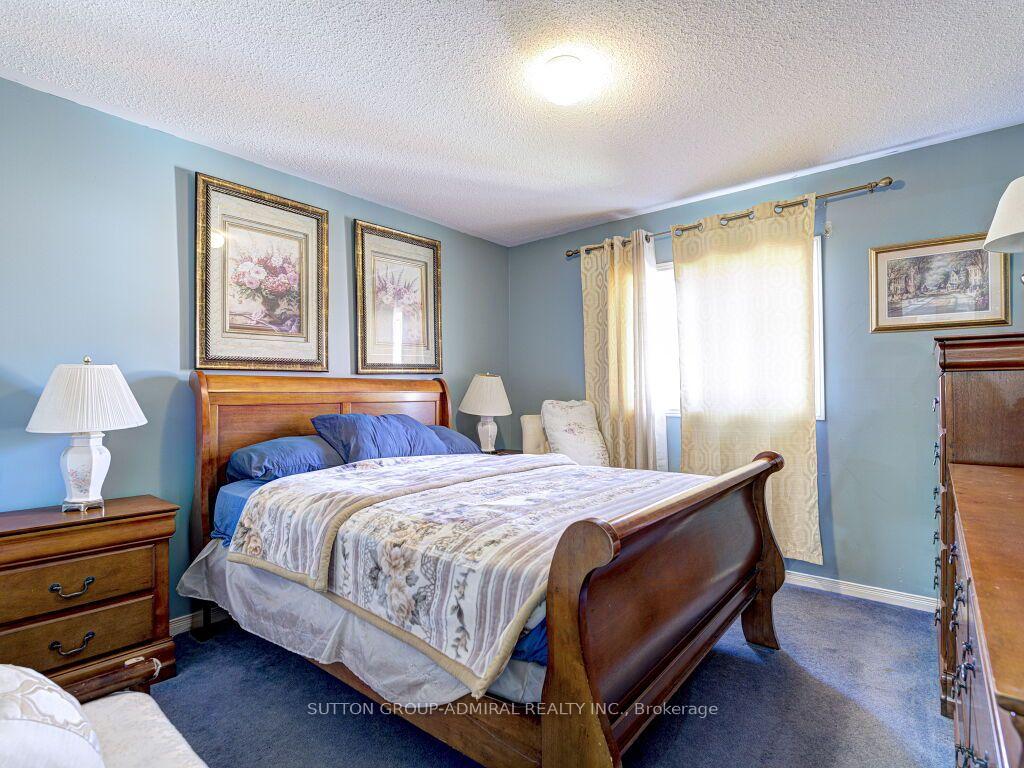 Photo 28 of 31 Irene Crescent, Brampton, Fletcher's Meadow — HOMEH