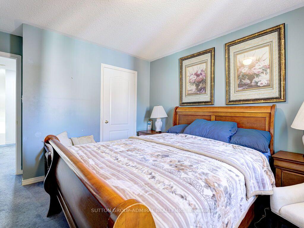 Photo 29 of 31 Irene Crescent, Brampton, Fletcher's Meadow — HOMEH