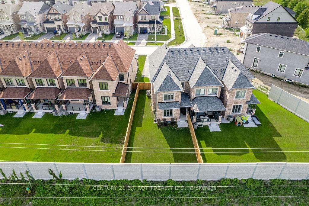 Photo 49 of 34 Kiernan Crescent N, New Tecumseth, Alliston — HOMEH