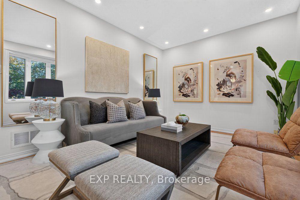 Photo 12 of 219 Hopecrest Road, Markham, Cachet — HOMEH