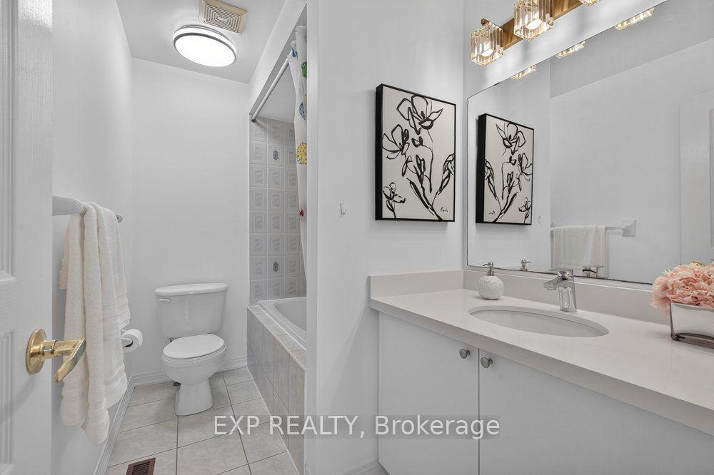Photo 22 of 219 Hopecrest Road, Markham, Cachet — HOMEH