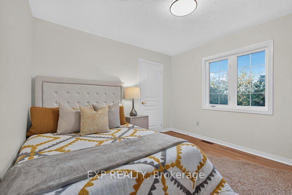 Photo 24 of 219 Hopecrest Road, Markham, Cachet — HOMEH