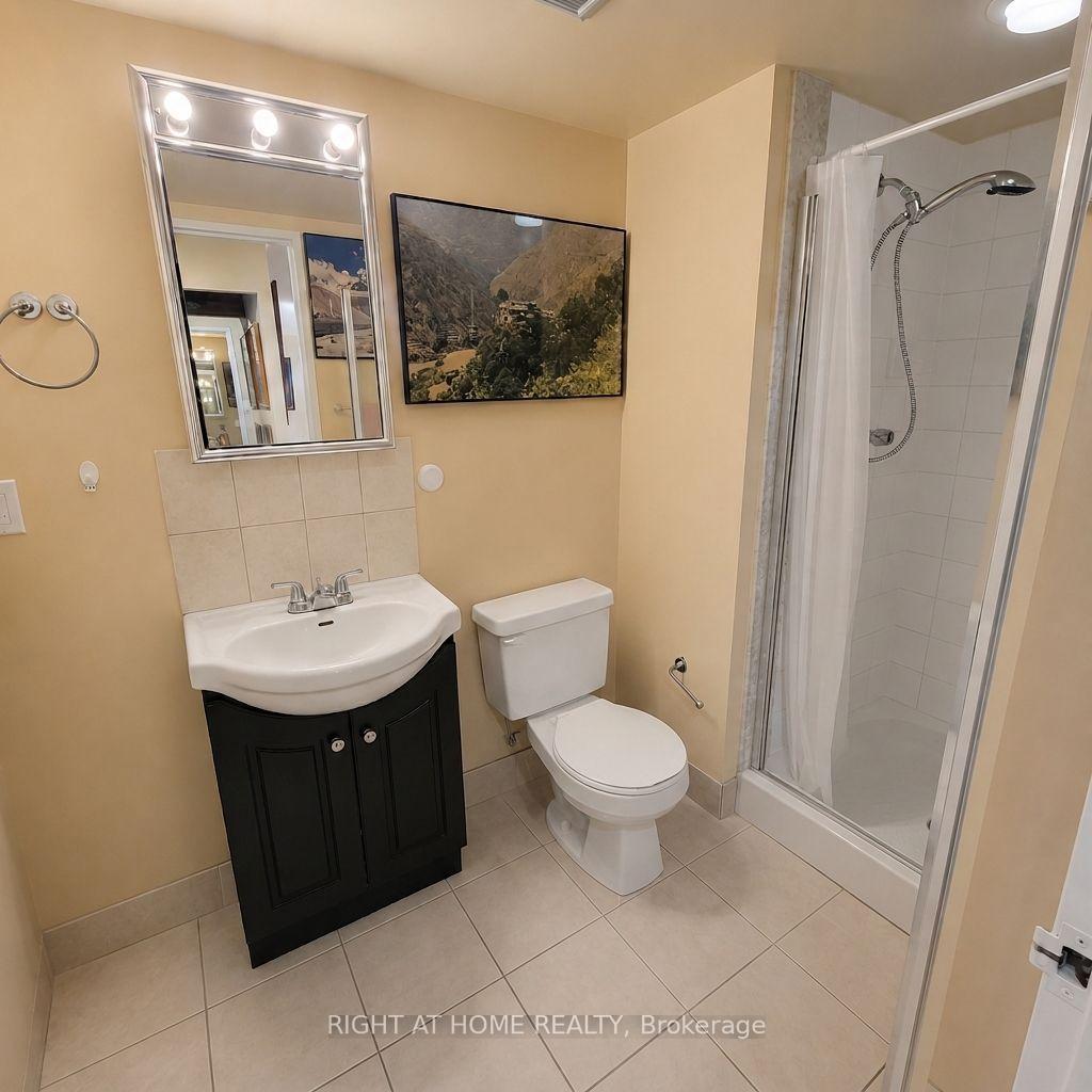 Photo 8 of Unit 706, 61 Markbrook Lane, Etobicoke, Mount Olive-Silverstone-Jamestown — HOMEH