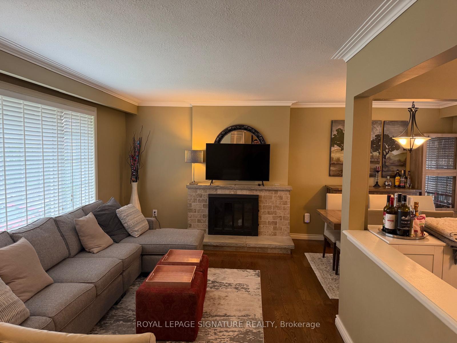 Photo 2 of 1207 Wood Place, Oakville, West — HOMEH