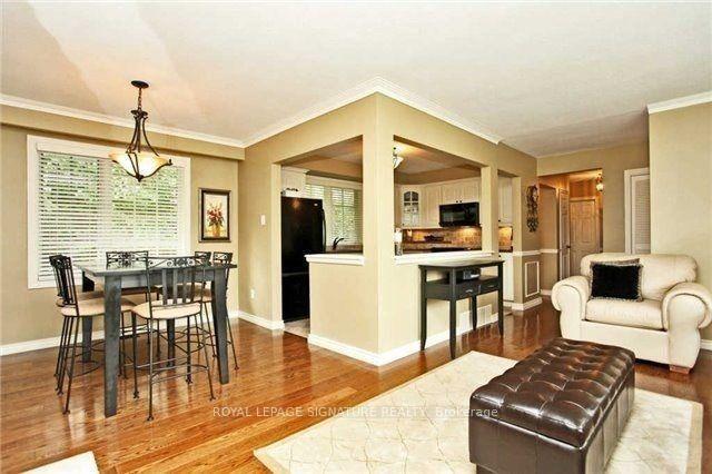 Photo 8 of 1207 Wood Place, Oakville, West — HOMEH