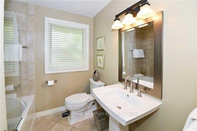 Photo 12 of 1207 Wood Place, Oakville, West — HOMEH