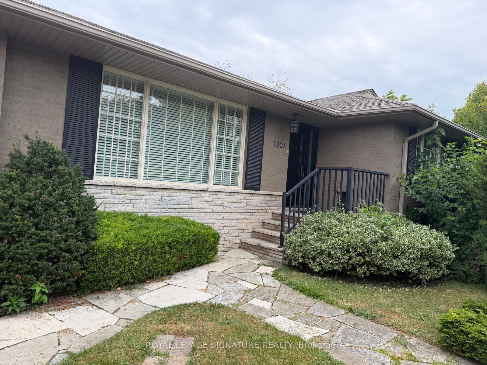 Photo 22 of 1207 Wood Place, Oakville, West — HOMEH