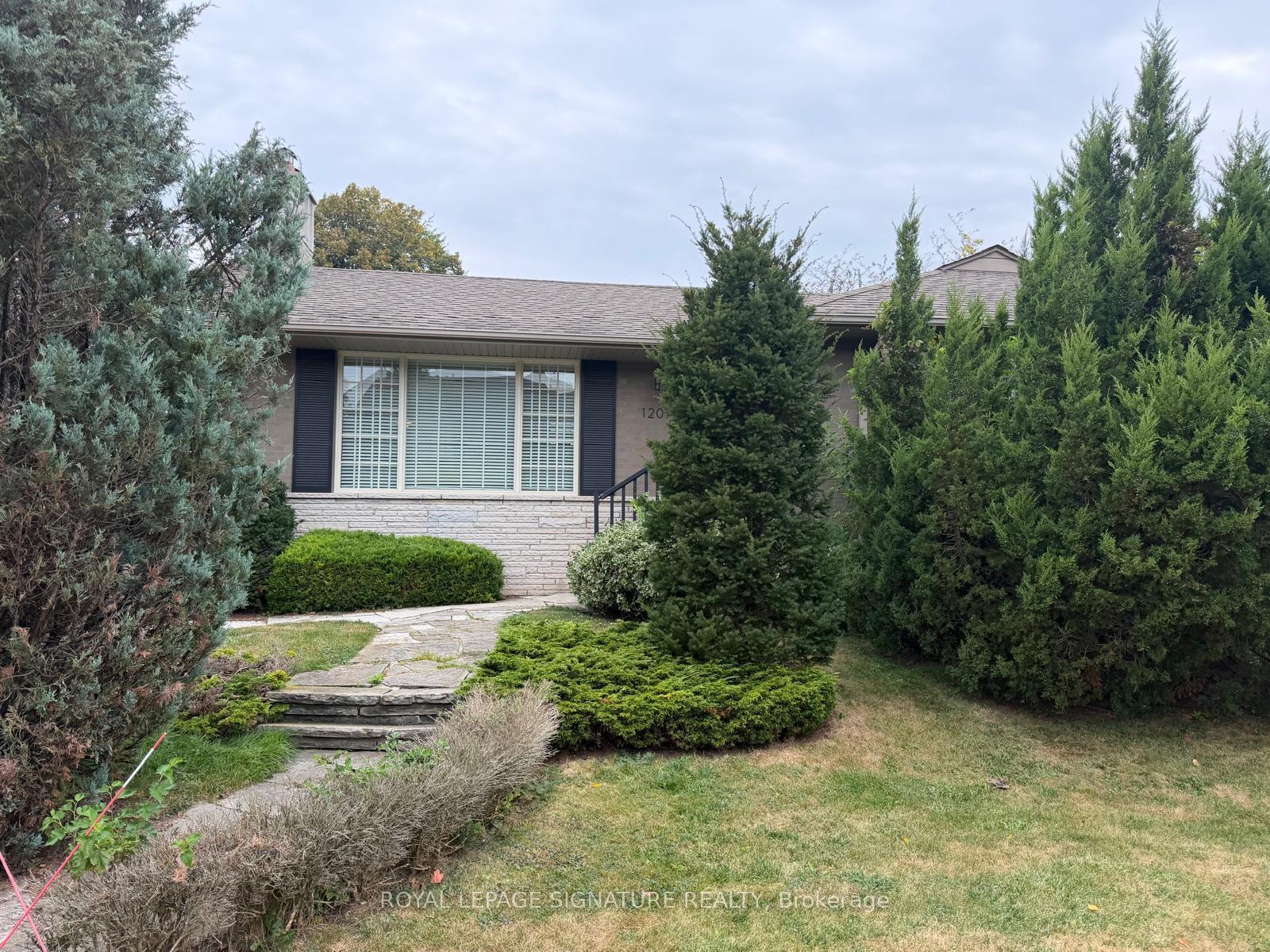 Photo 25 of 1207 Wood Place, Oakville, West — HOMEH