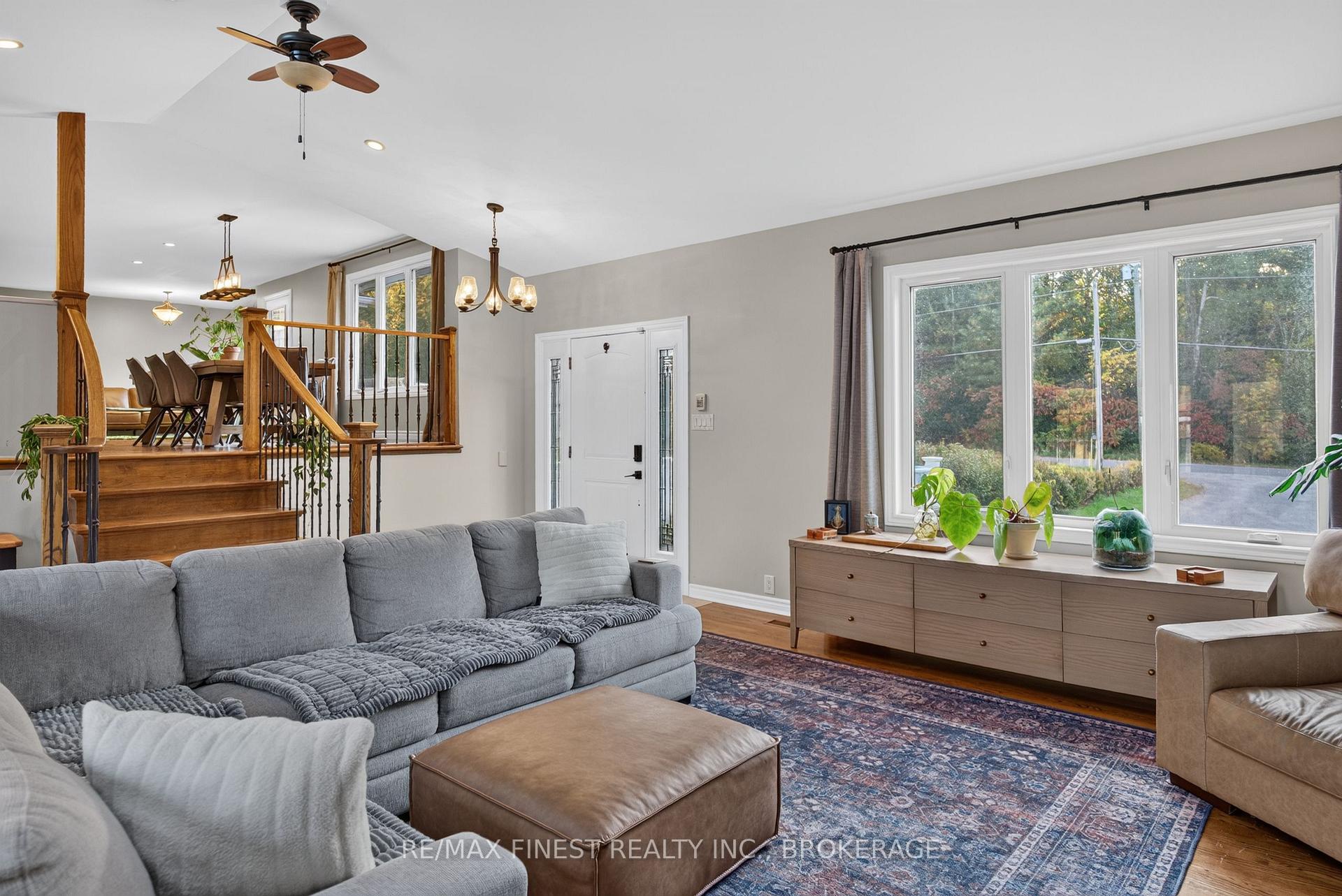 Photo 8 of 466 MacKenzie Road, Quinte West, Sidney Ward — HOMEH