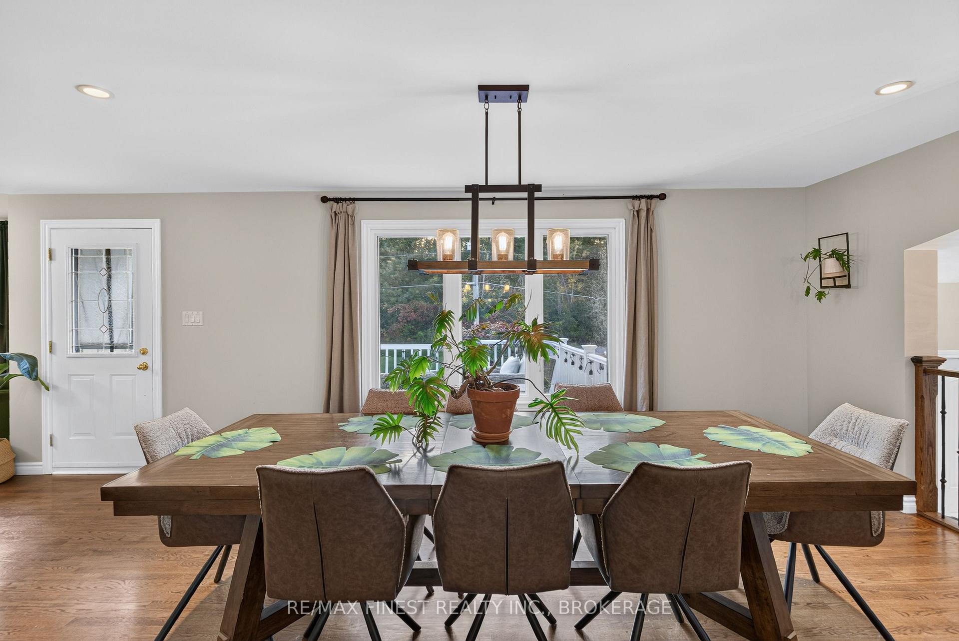 Photo 19 of 466 MacKenzie Road, Quinte West, Sidney Ward — HOMEH