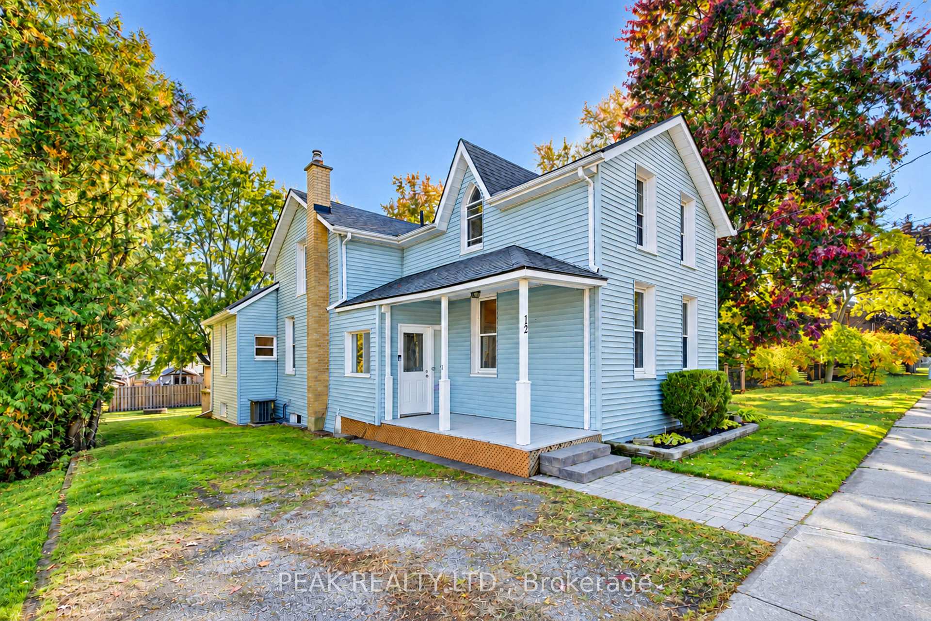Photo of 12 John Street W