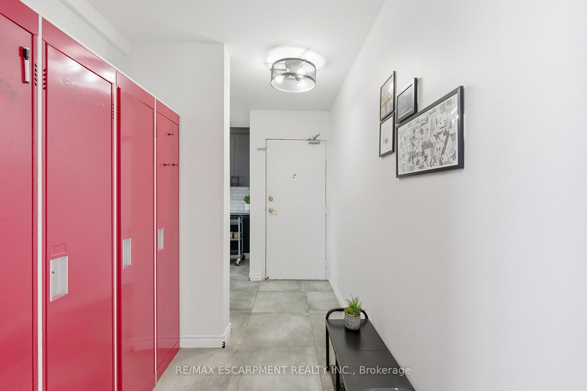 Photo 6 of Unit 1111, 700 Dynes Road, Burlington, Roseland — HOMEH
