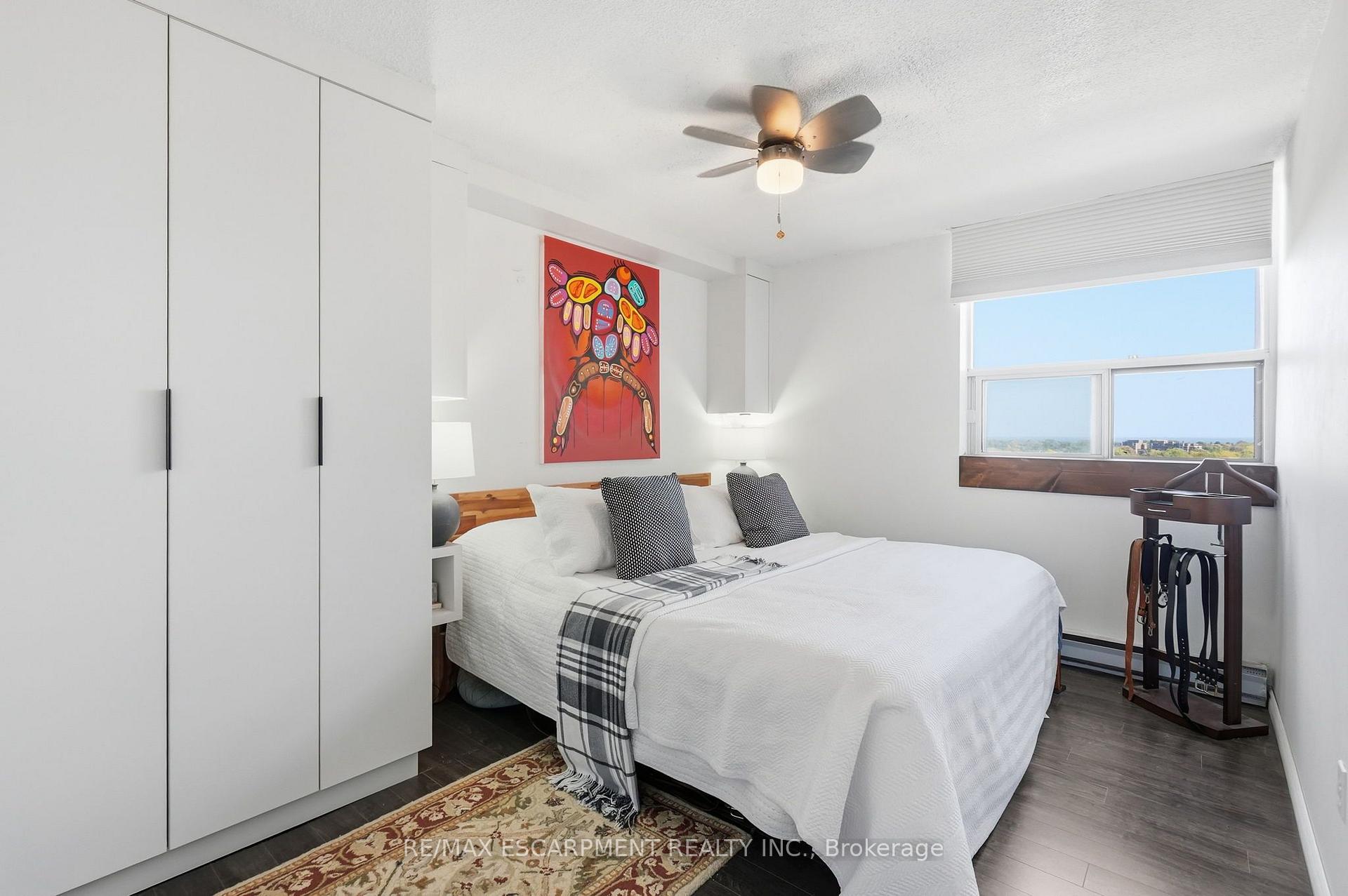 Photo 16 of Unit 1111, 700 Dynes Road, Burlington, Roseland — HOMEH