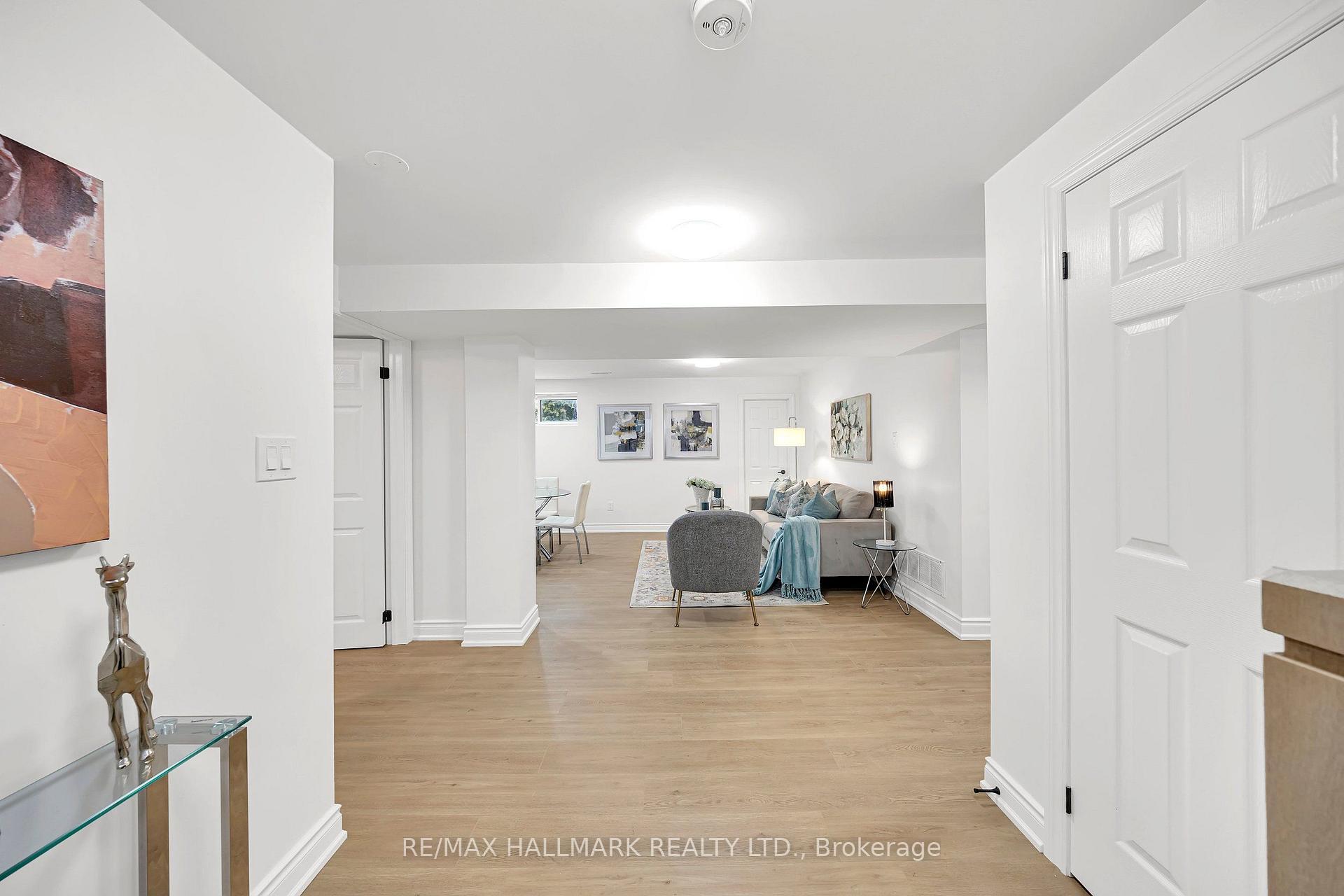 Photo 24 of 104 Benshire Drive, Scarborough, Woburn — HOMEH