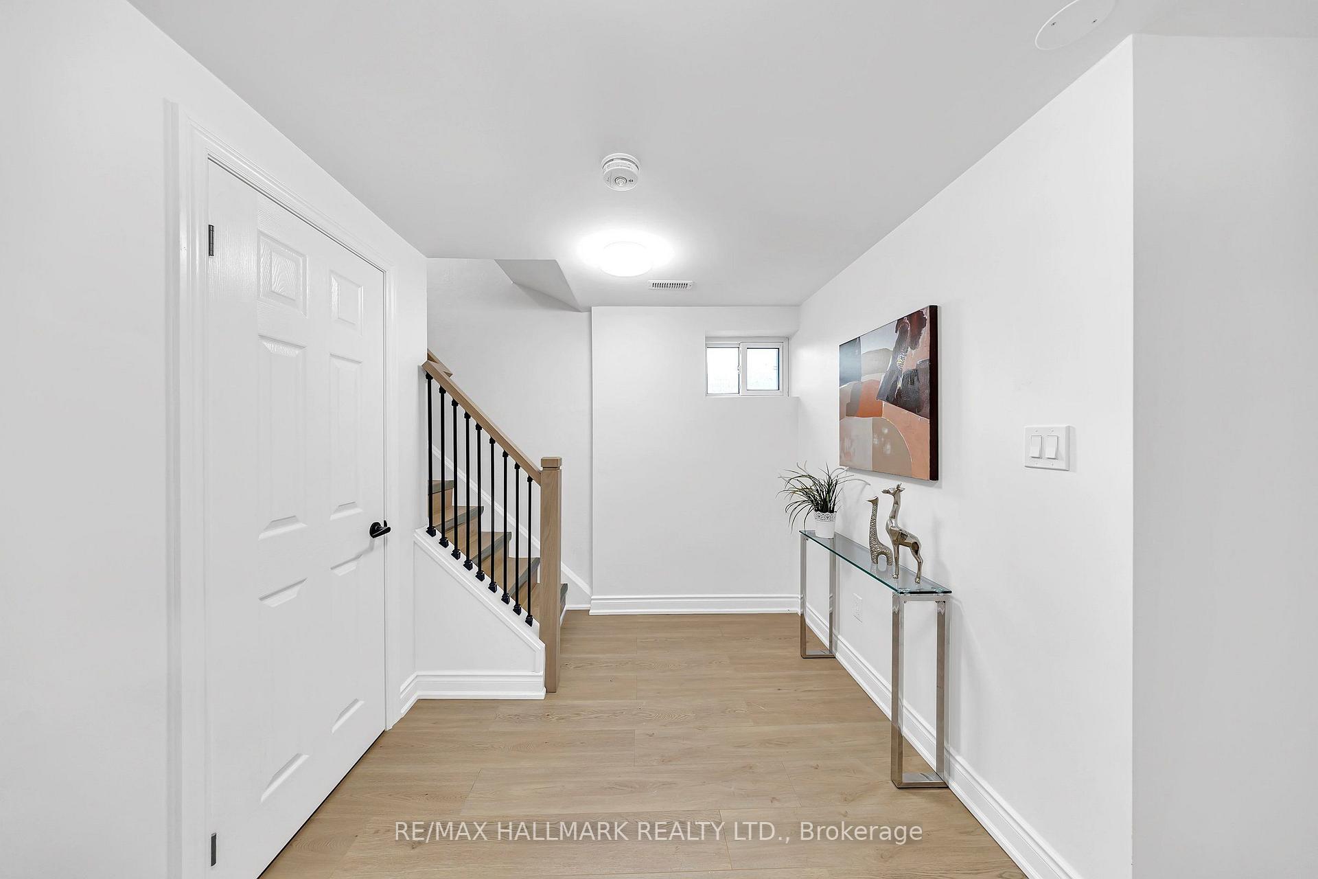 Photo 30 of 104 Benshire Drive, Scarborough, Woburn — HOMEH