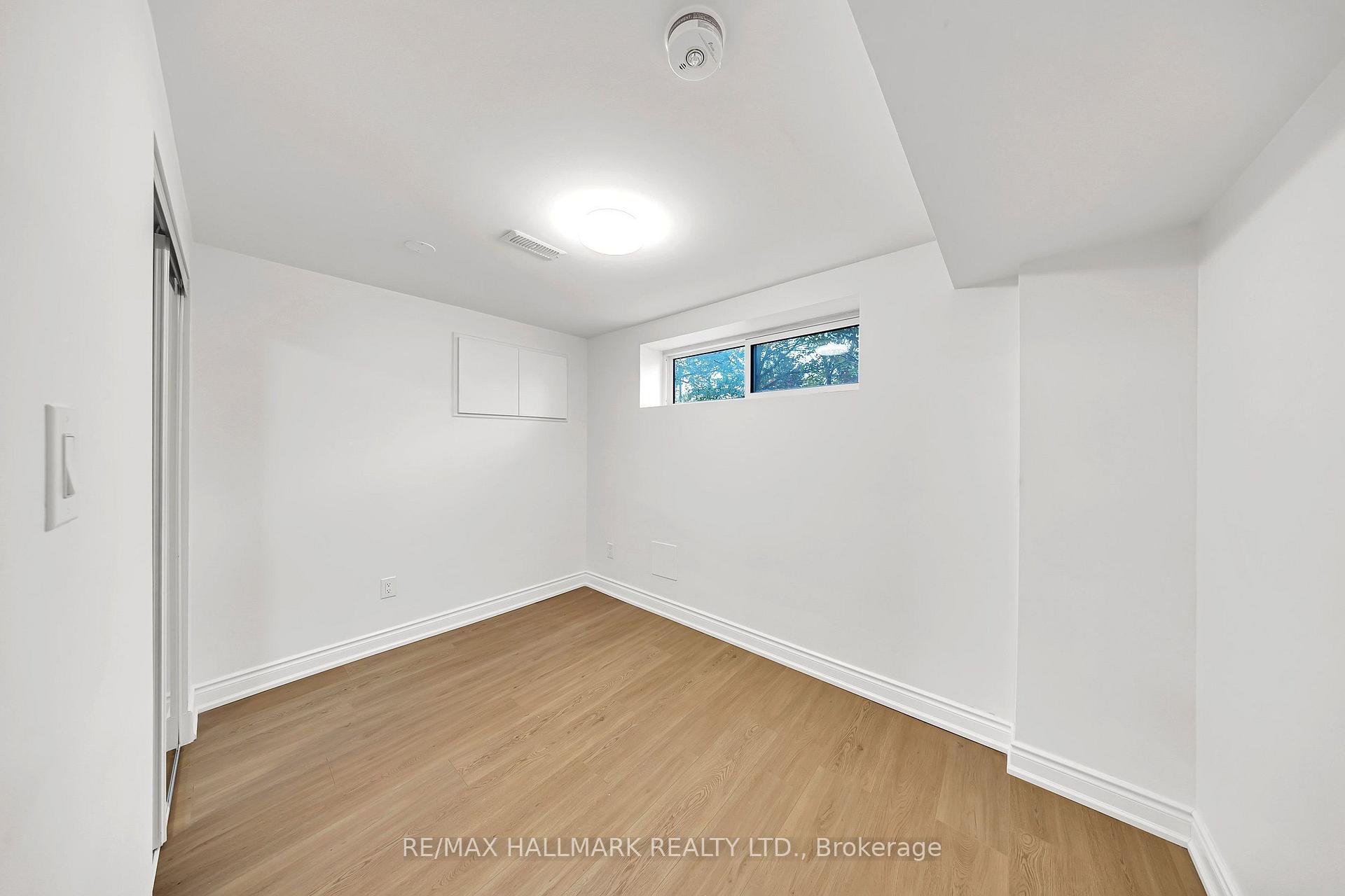 Photo 31 of 104 Benshire Drive, Scarborough, Woburn — HOMEH