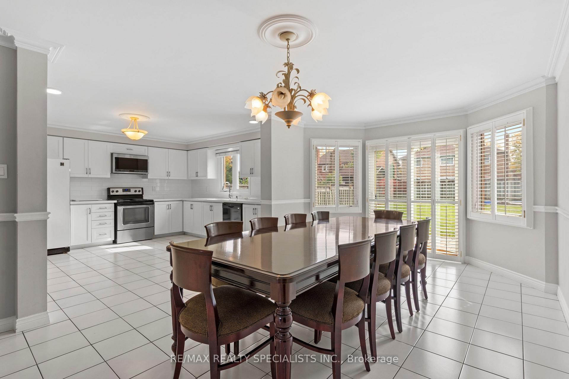 Photo 4 of 3022 Cornish Road, Mississauga, Erin Mills — HOMEH