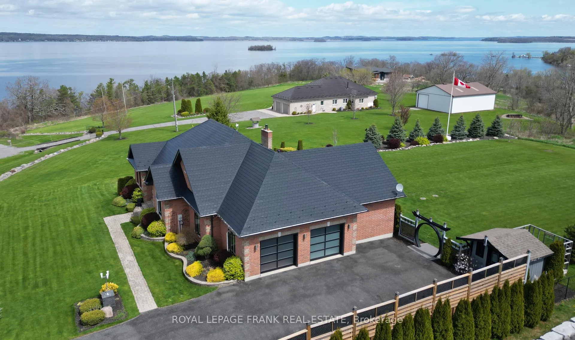 Photo 2 of 5387 Sutter Creek Drive, Hamilton Township, Rural Hamilton — HOMEH