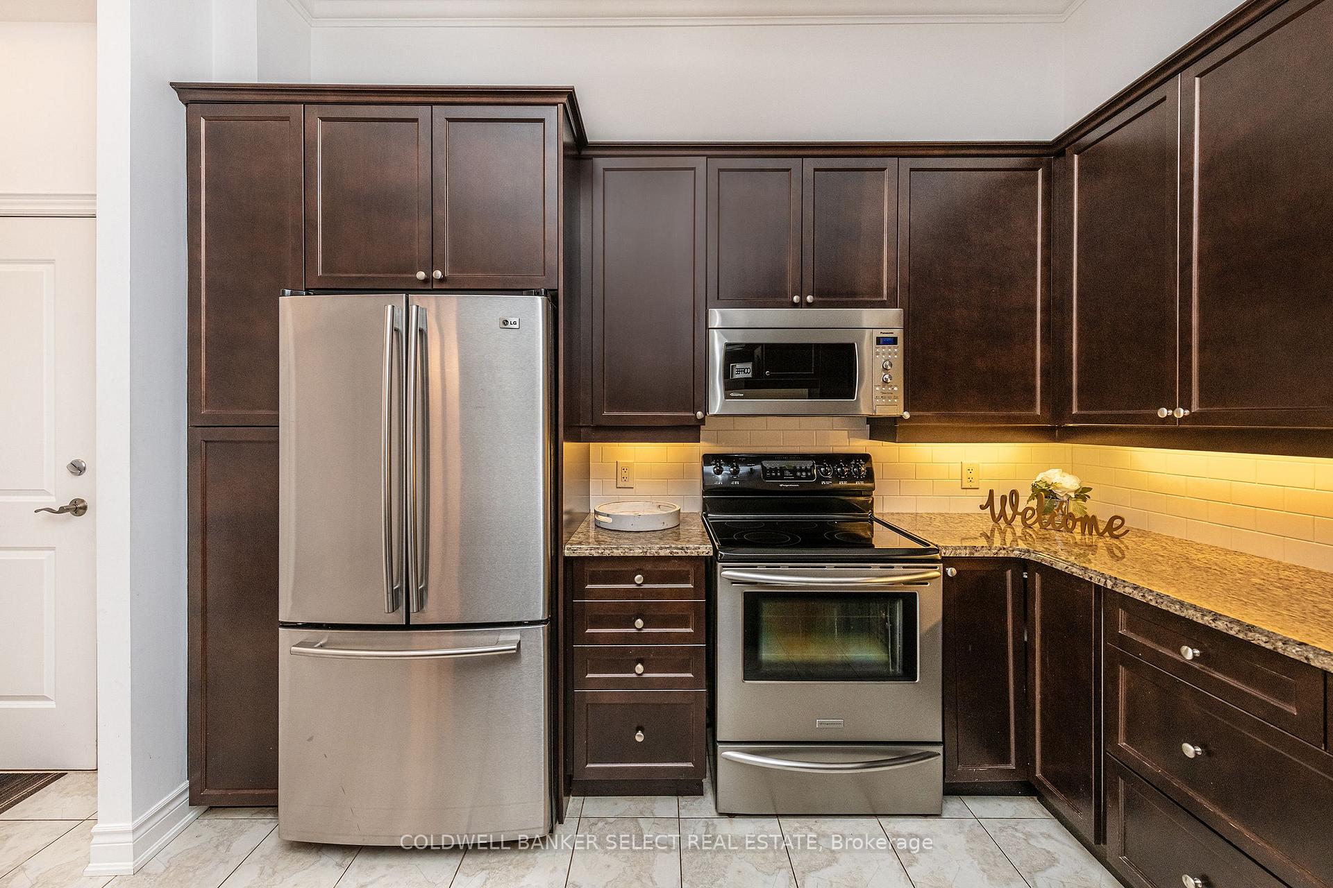 Photo 11 of Unit 503, 60 Ann Street, Caledon, Bolton West — HOMEH