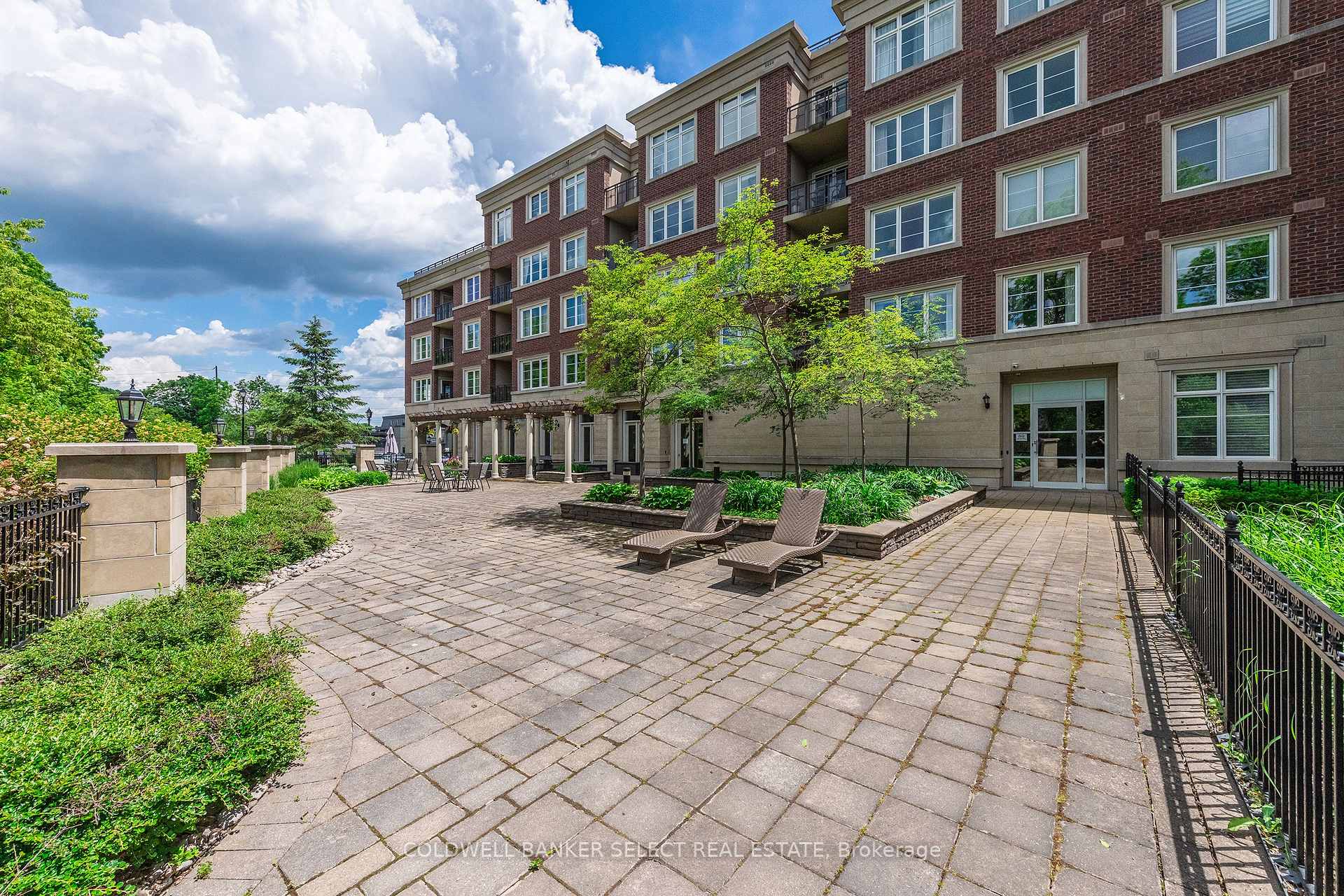 Photo 41 of Unit 503, 60 Ann Street, Caledon, Bolton West — HOMEH