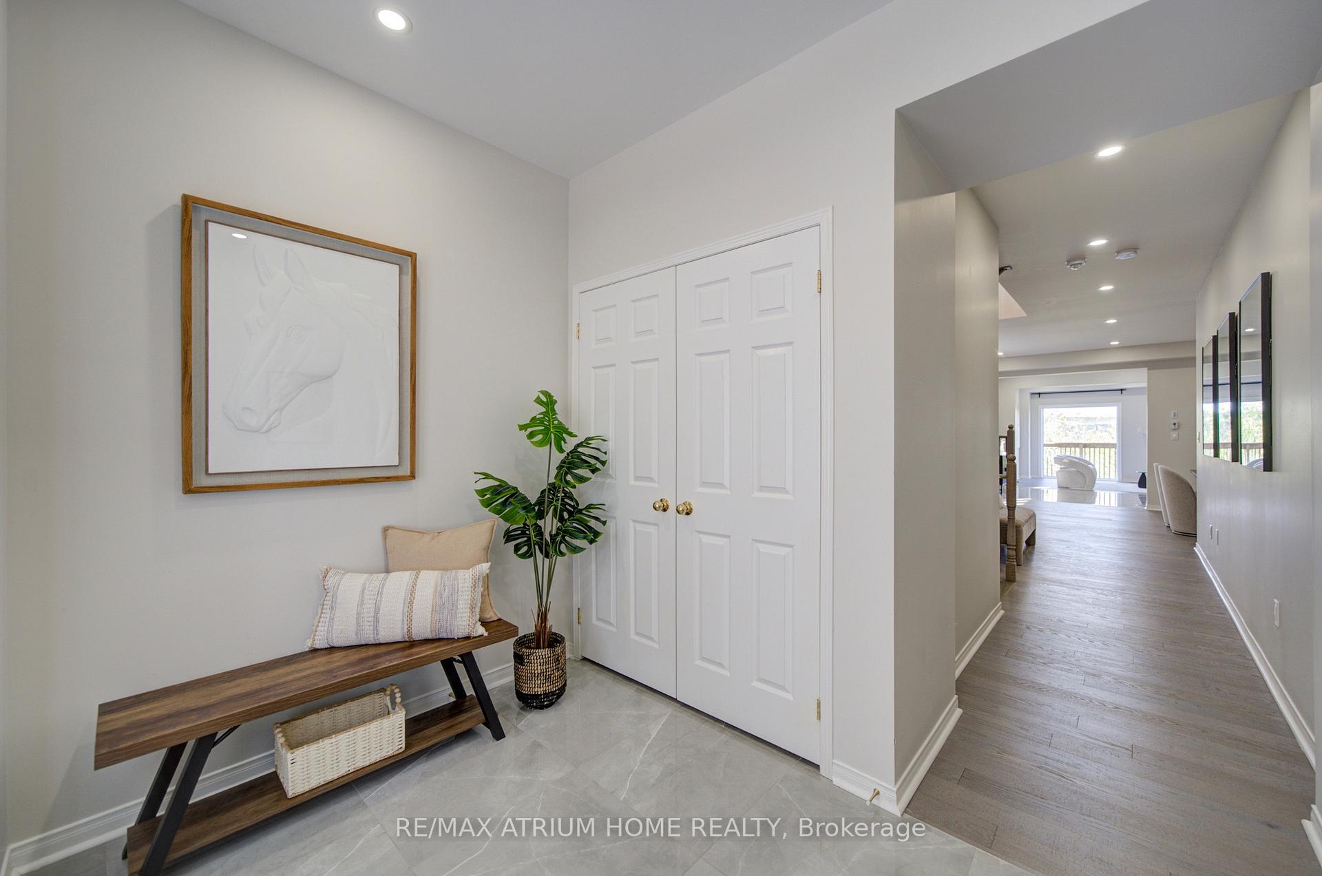 Photo 3 of 126 Hartney Drive, Richmond Hill, Rural Richmond Hill — HOMEH
