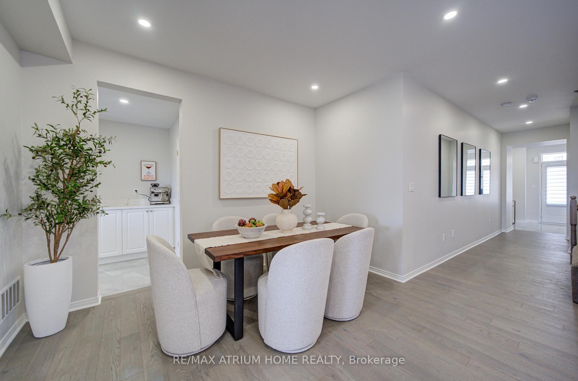 Photo 6 of 126 Hartney Drive, Richmond Hill, Rural Richmond Hill — HOMEH