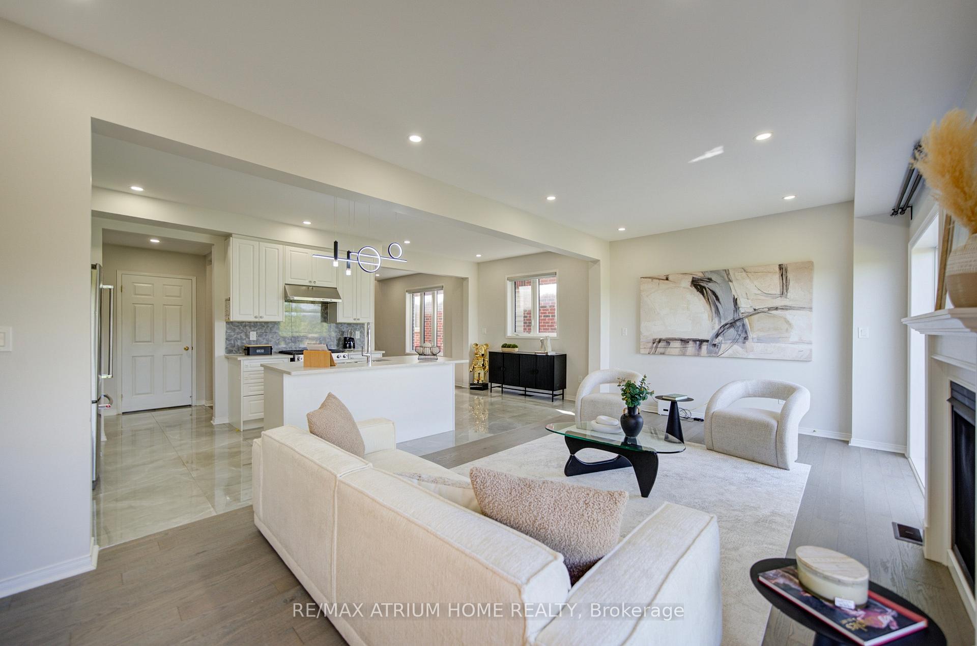Photo 14 of 126 Hartney Drive, Richmond Hill, Rural Richmond Hill — HOMEH