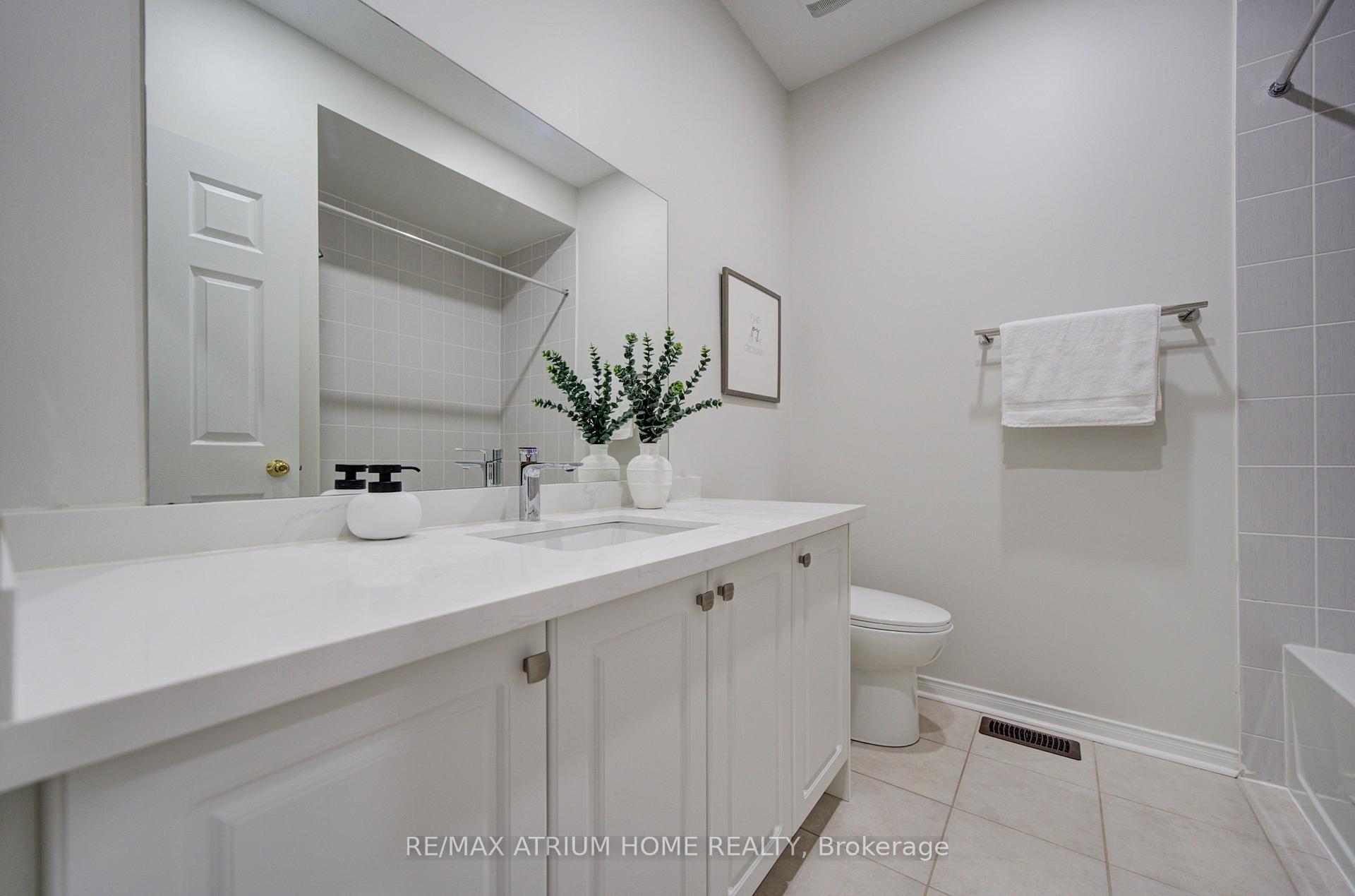 Photo 30 of 126 Hartney Drive, Richmond Hill, Rural Richmond Hill — HOMEH