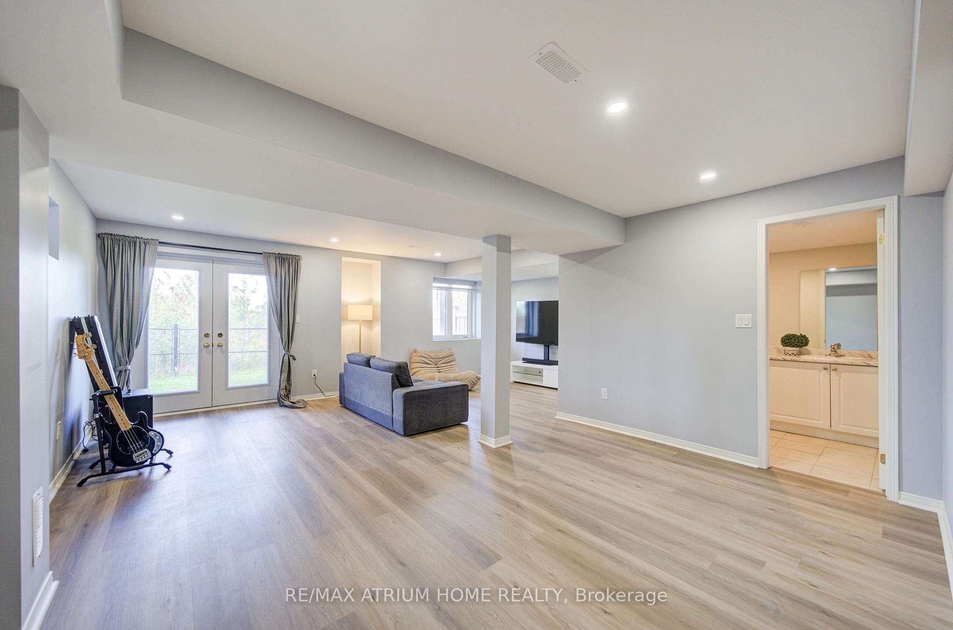 Photo 32 of 126 Hartney Drive, Richmond Hill, Rural Richmond Hill — HOMEH