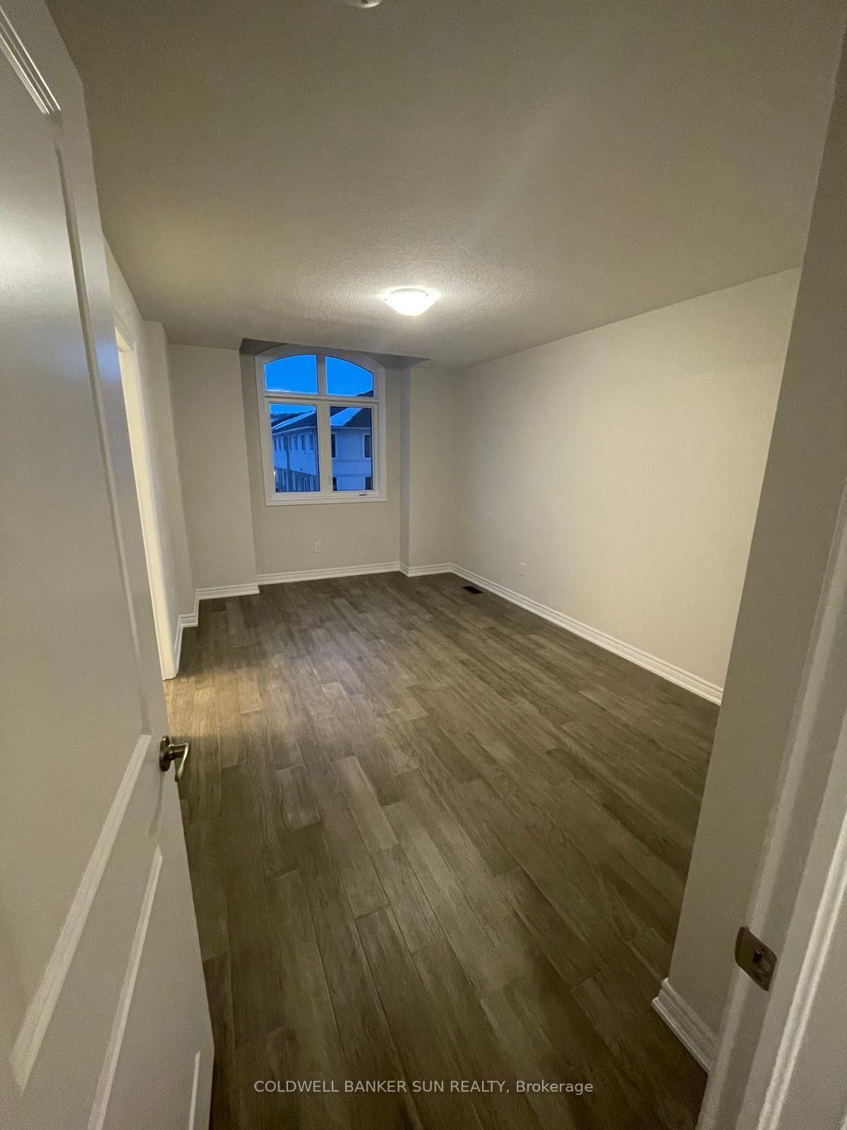 Photo 14 of Unit 15, 7 Arietta Lane, Hamilton, Winona — HOMEH