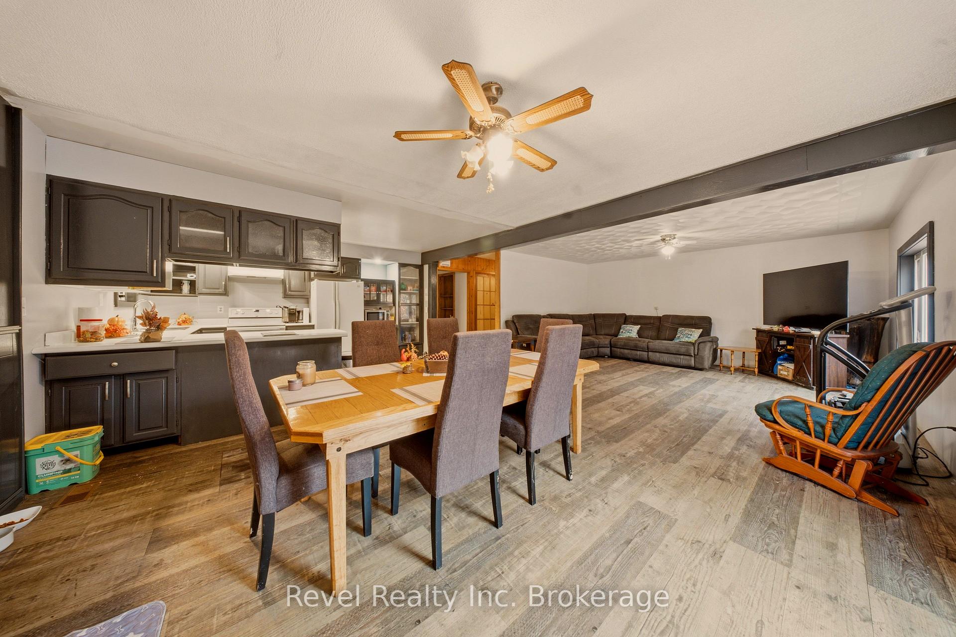 Photo 8 of 140 Bluesea Road SW, Bonfield — HOMEH