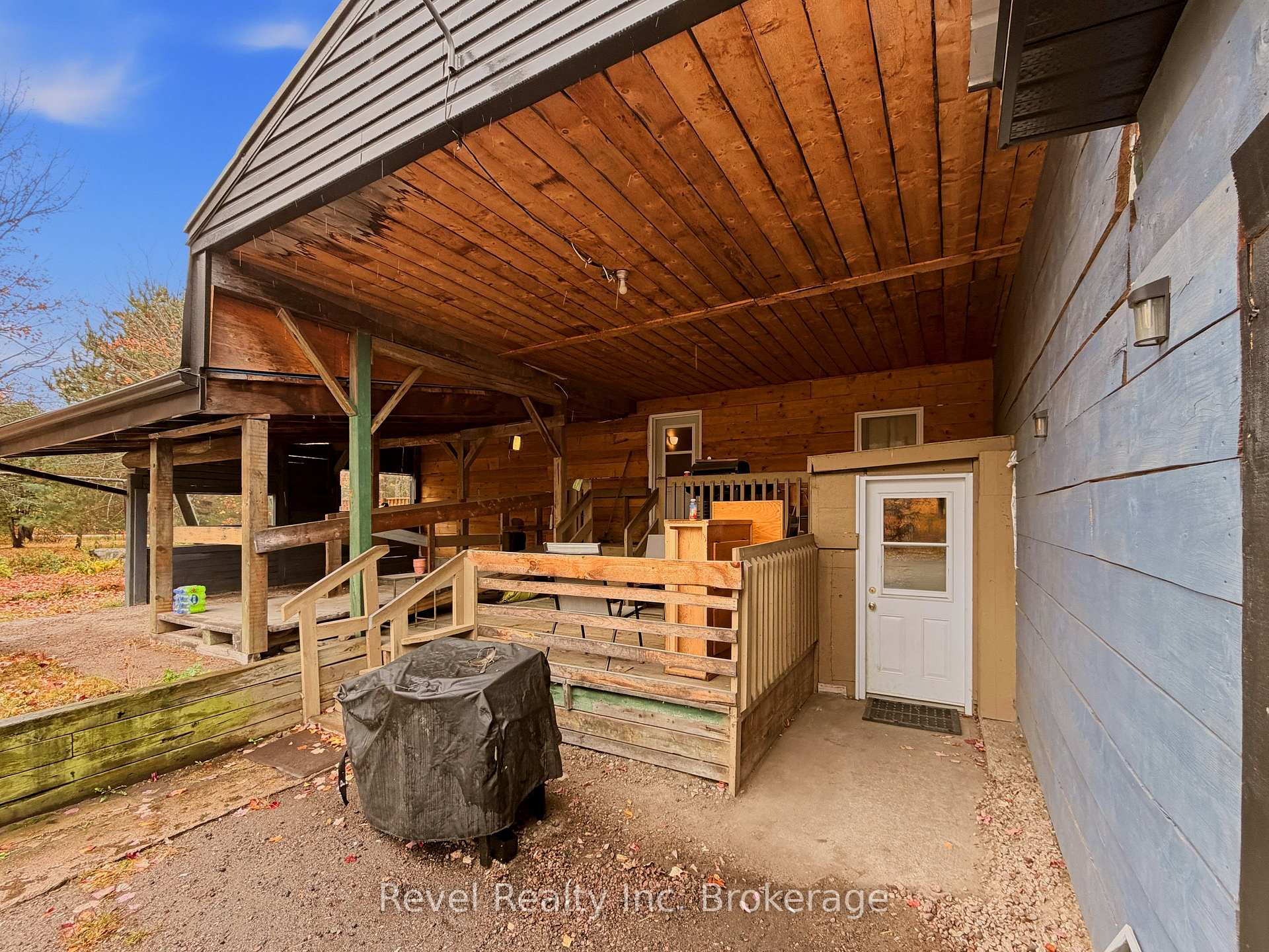 Photo 17 of 140 Bluesea Road SW, Bonfield — HOMEH