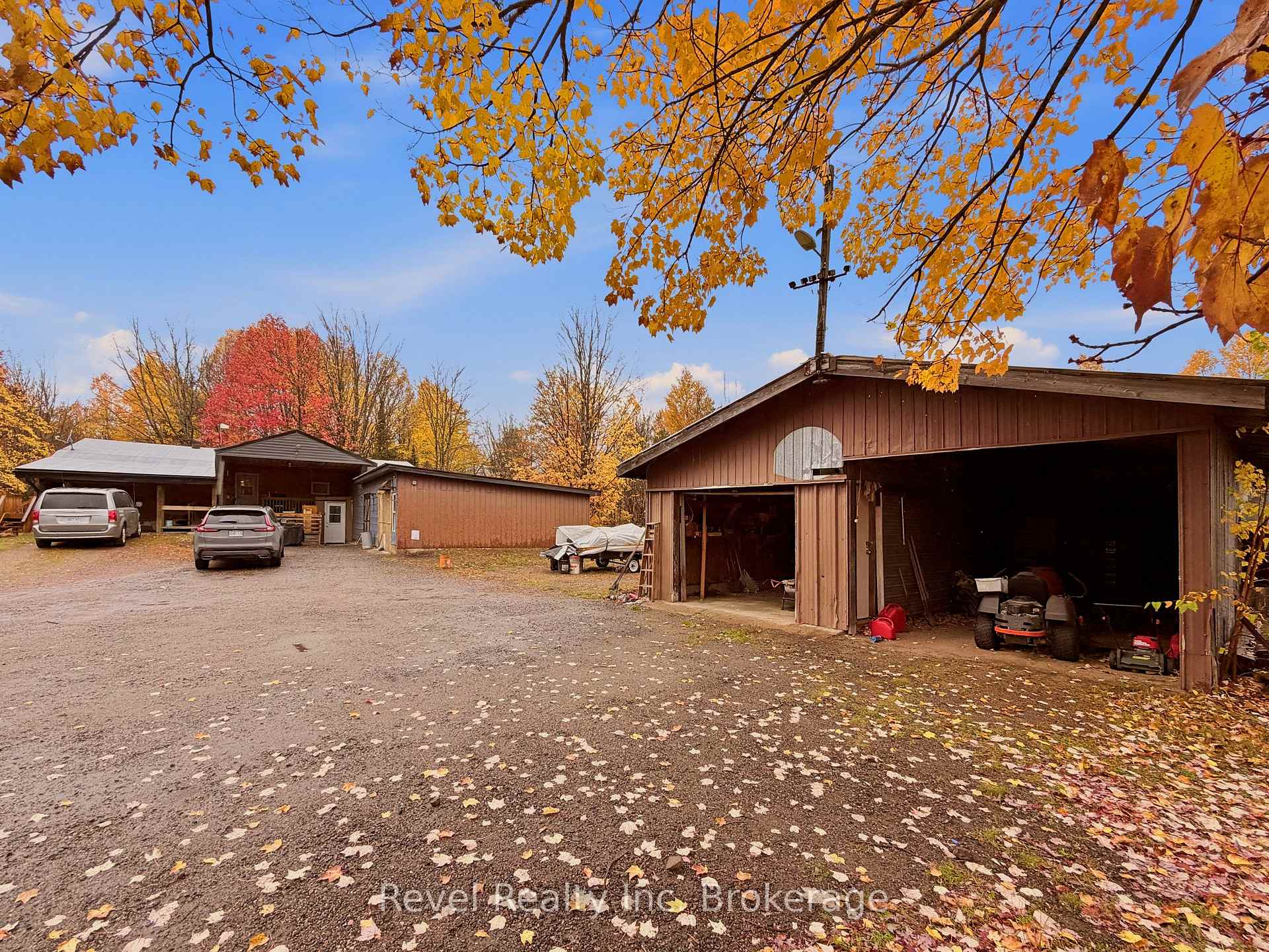 Photo 34 of 140 Bluesea Road SW, Bonfield — HOMEH