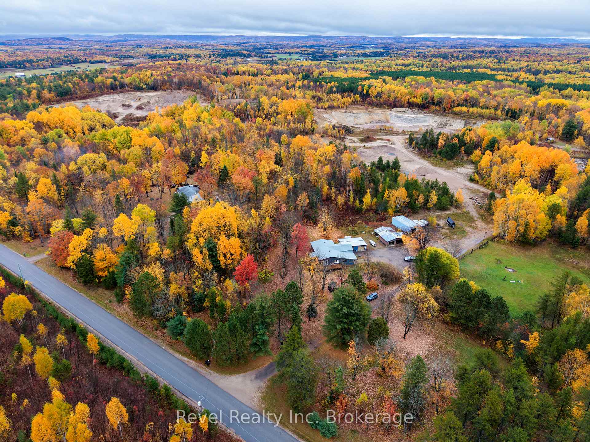Photo 38 of 140 Bluesea Road SW, Bonfield — HOMEH