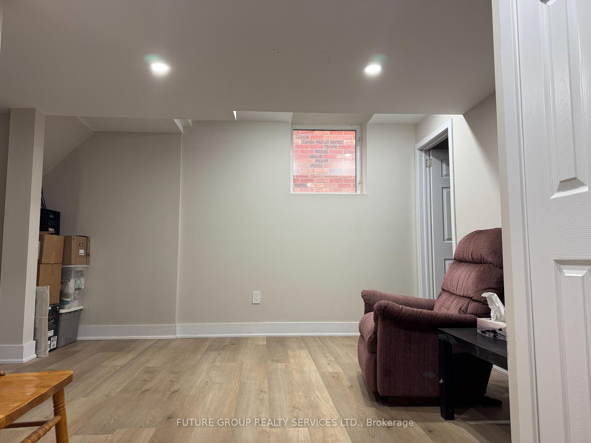 Photo 24 of 59 Cole Street, Hamilton, Waterdown — HOMEH