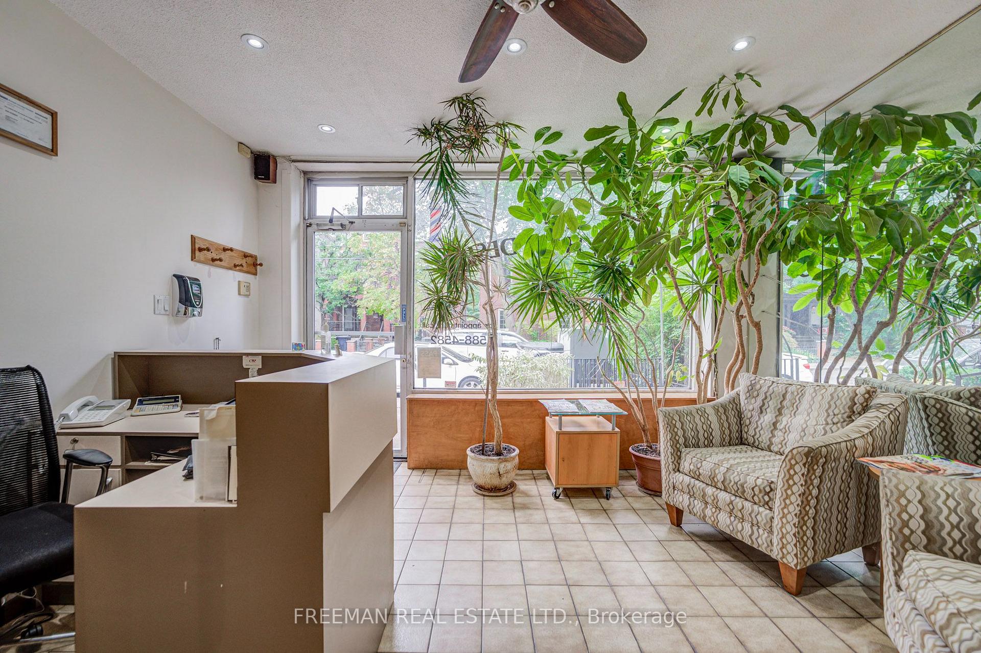 Photo 9 of 492 Manning Avenue, Toronto, Palmerston-Little Italy — HOMEH