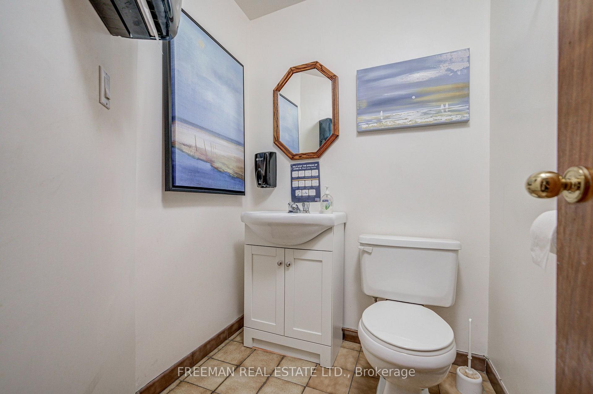 Photo 16 of 492 Manning Avenue, Toronto, Palmerston-Little Italy — HOMEH