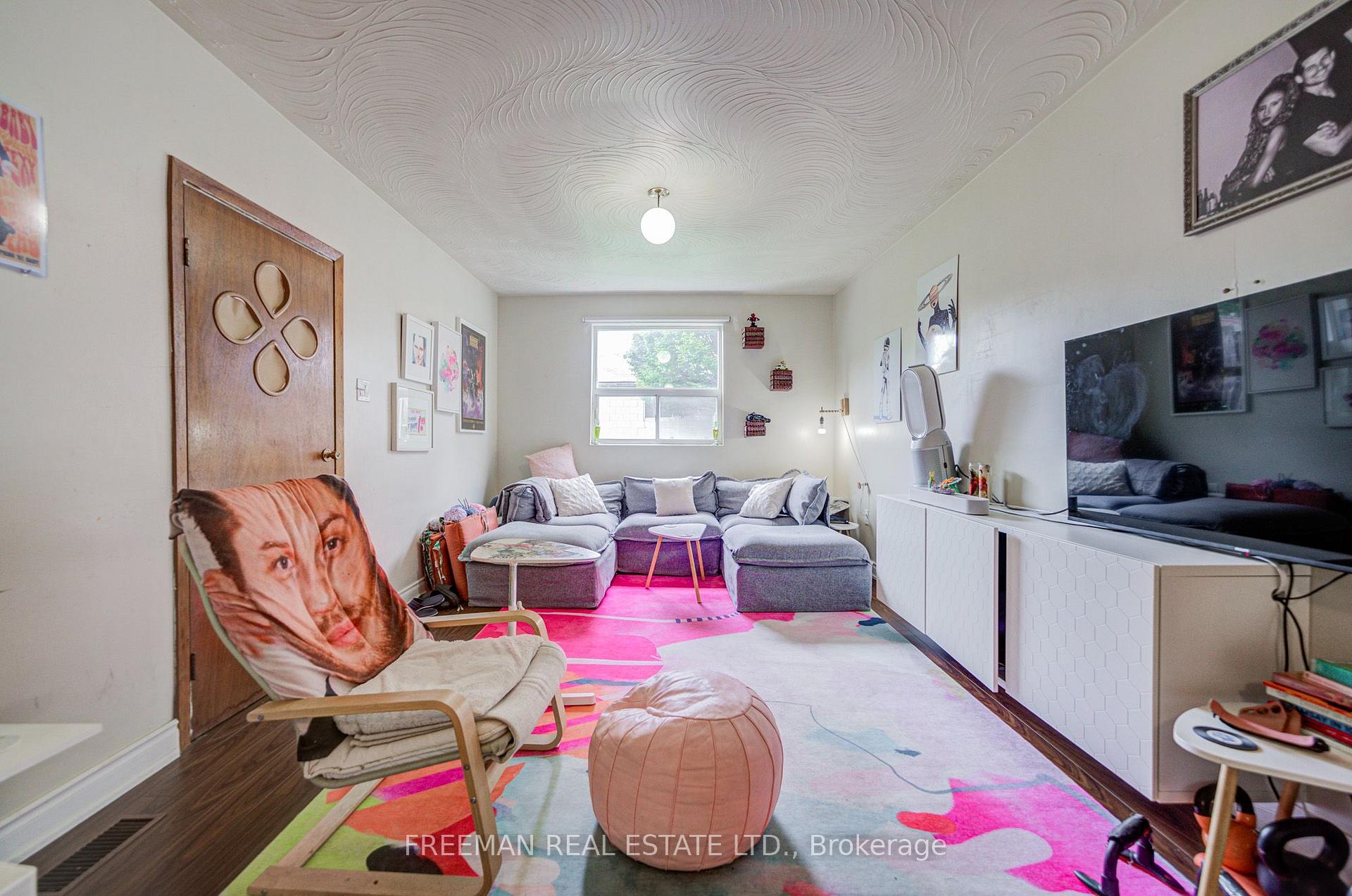 Photo 18 of 492 Manning Avenue, Toronto, Palmerston-Little Italy — HOMEH