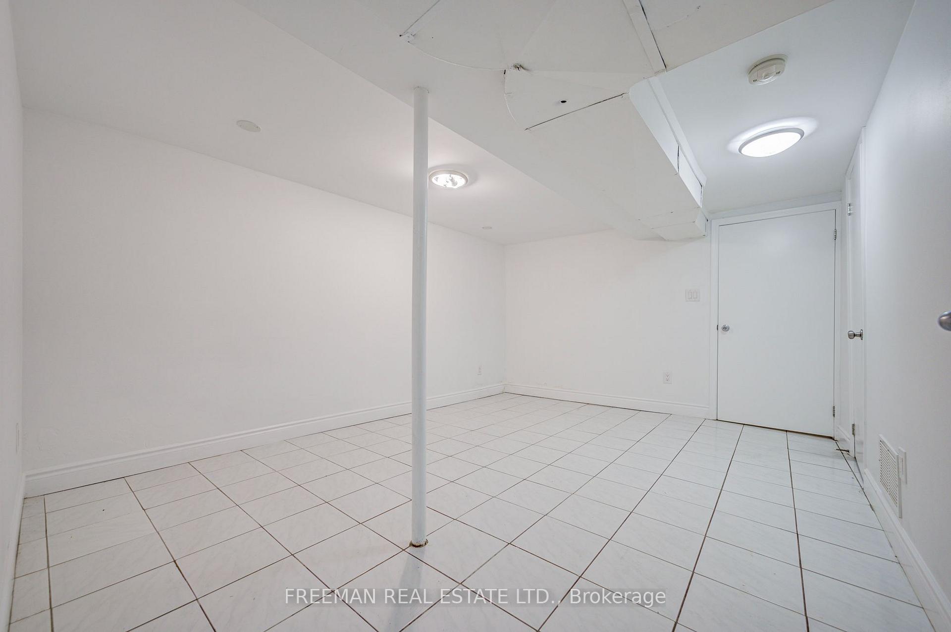 Photo 31 of 492 Manning Avenue, Toronto, Palmerston-Little Italy — HOMEH