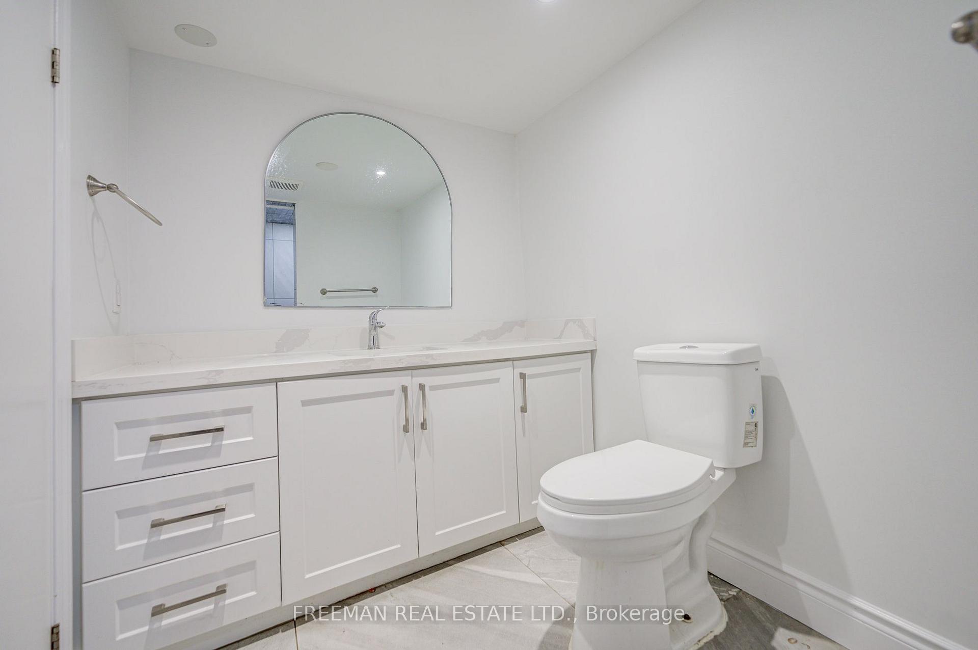Photo 33 of 492 Manning Avenue, Toronto, Palmerston-Little Italy — HOMEH