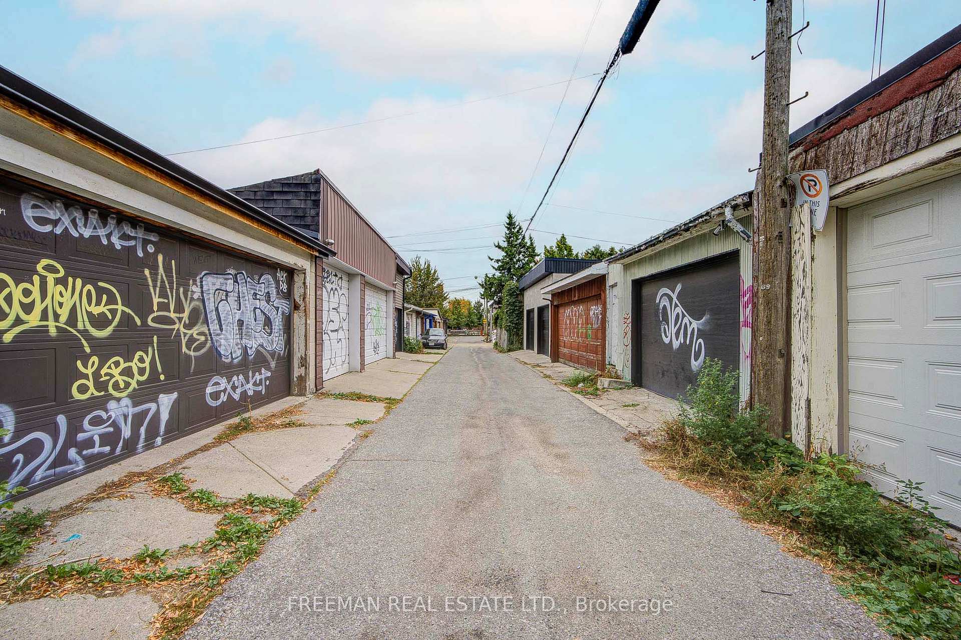 Photo 39 of 492 Manning Avenue, Toronto, Palmerston-Little Italy — HOMEH
