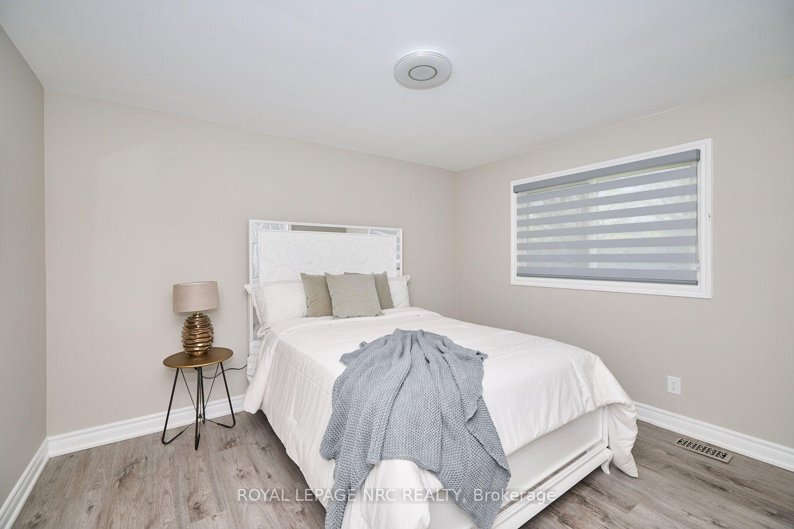 Photo 23 of 36 Valerie Drive, St. Catharines, Glendale/Glenridge — HOMEH