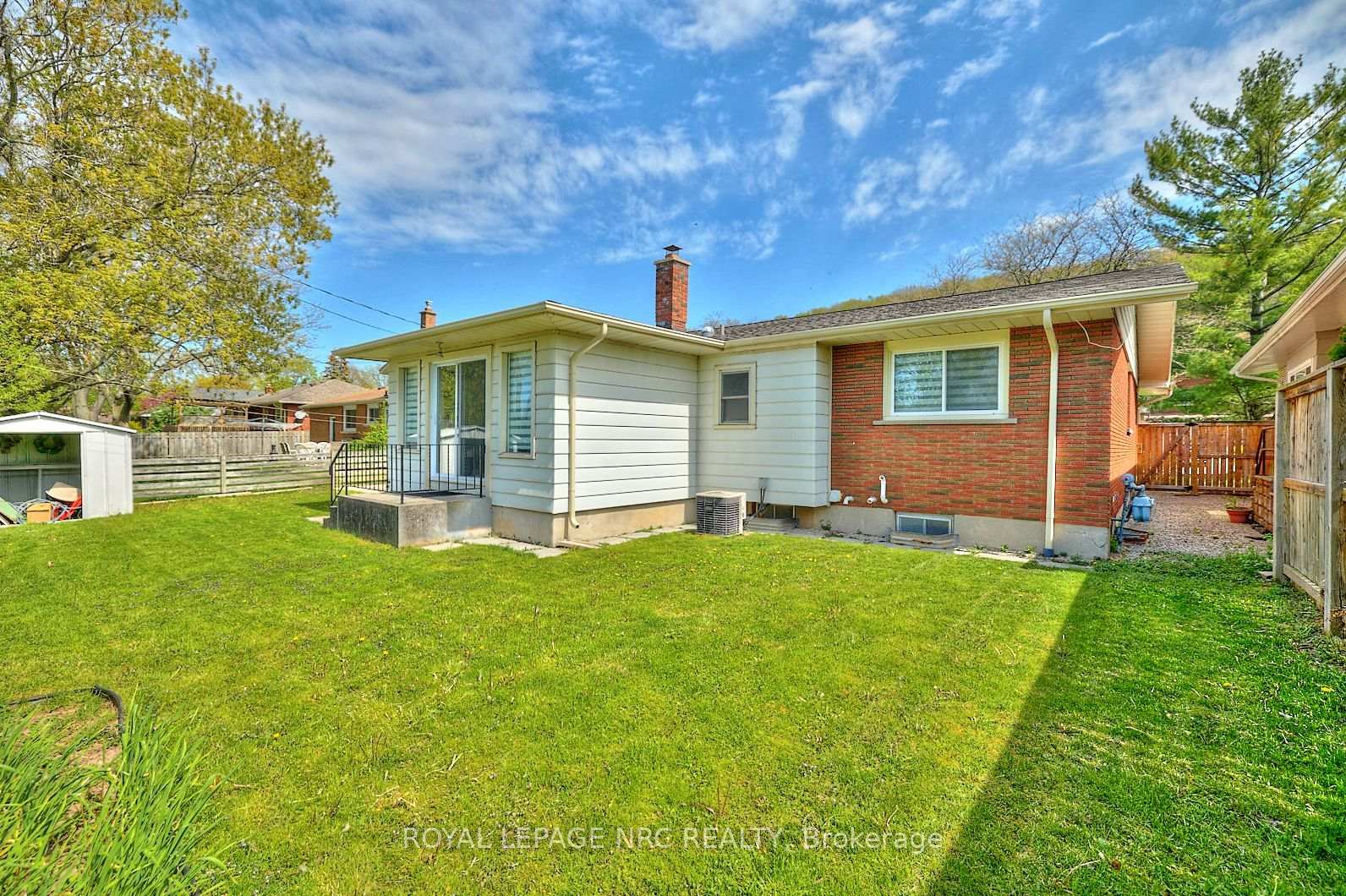 Photo 35 of 36 Valerie Drive, St. Catharines, Glendale/Glenridge — HOMEH