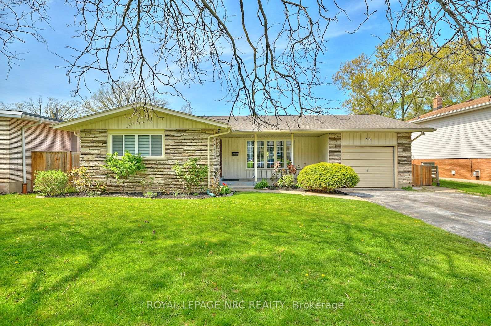 Photo 40 of 36 Valerie Drive, St. Catharines, Glendale/Glenridge — HOMEH