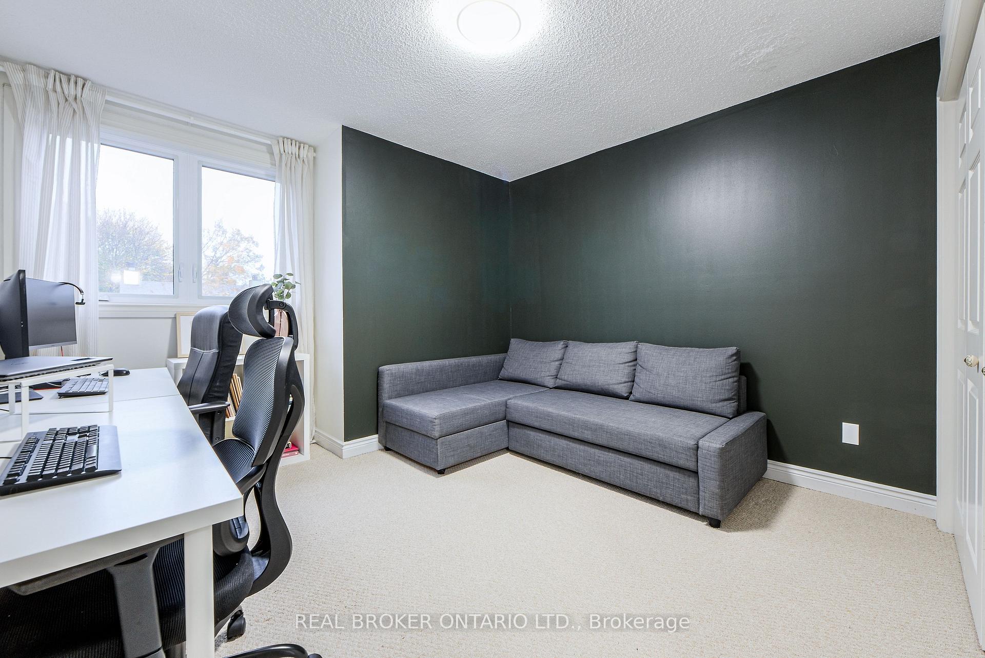 Photo 30 of Unit 6, 45 Birchmount Road, Scarborough, Birchcliffe-Cliffside — HOMEH