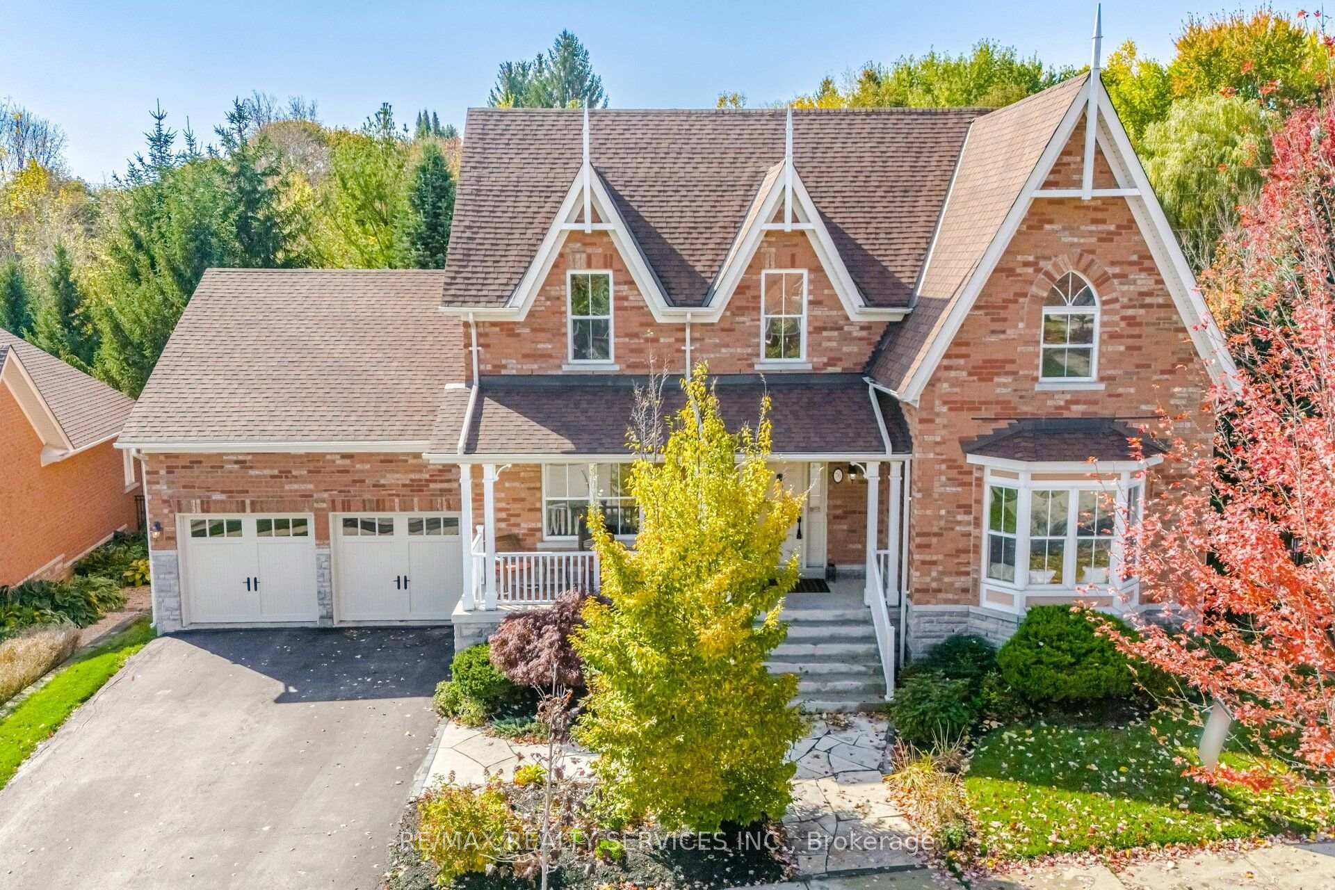 Photo 2 of 76 North Riverdale Drive, Caledon, Inglewood — HOMEH